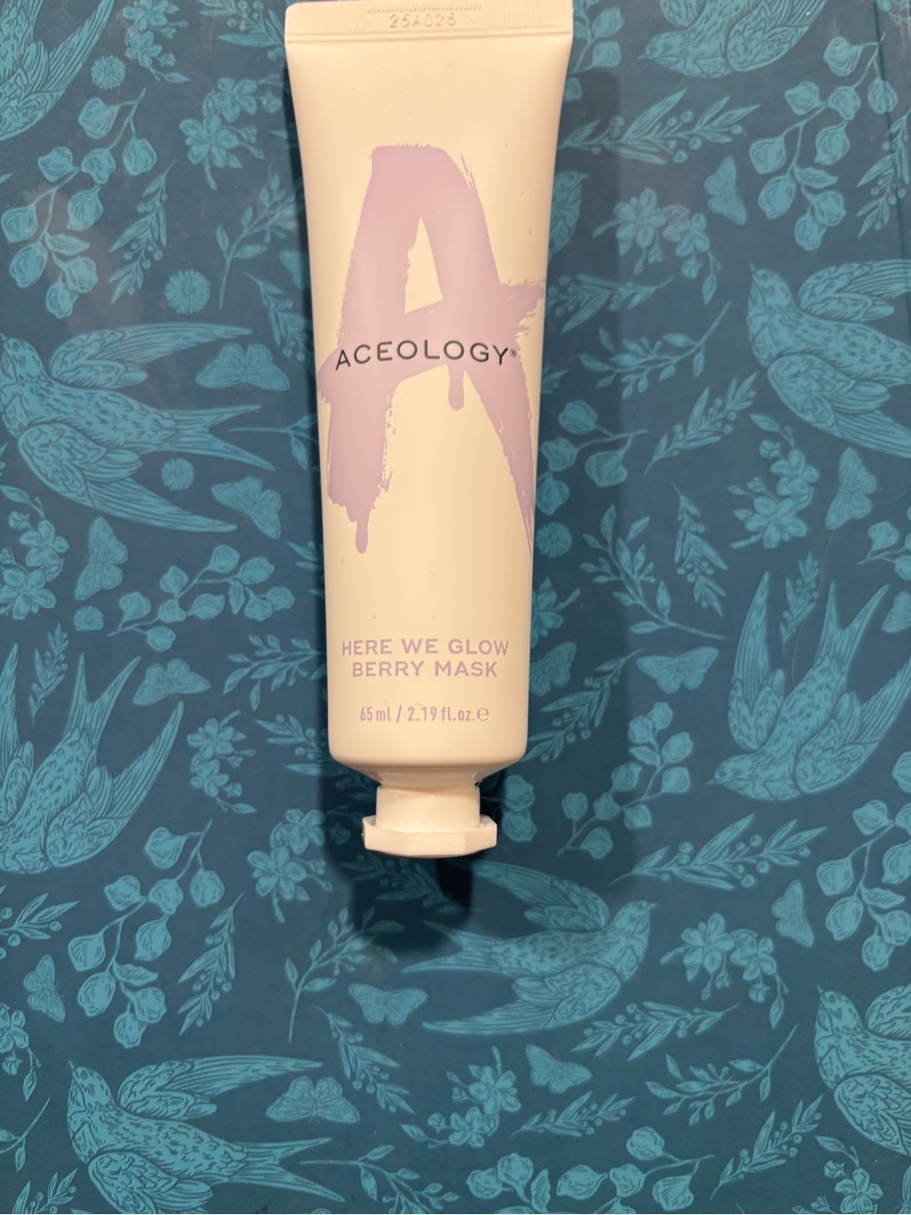 Aceology Here We Glow Berry Mask — Light Pink Radiance Exfoliant
